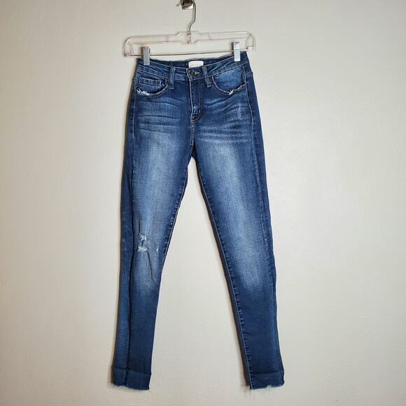 Vici Distressed Skinny Jeans Size 24 Medium Wash Faded Blue Casual Basic - Picture 1 of 10